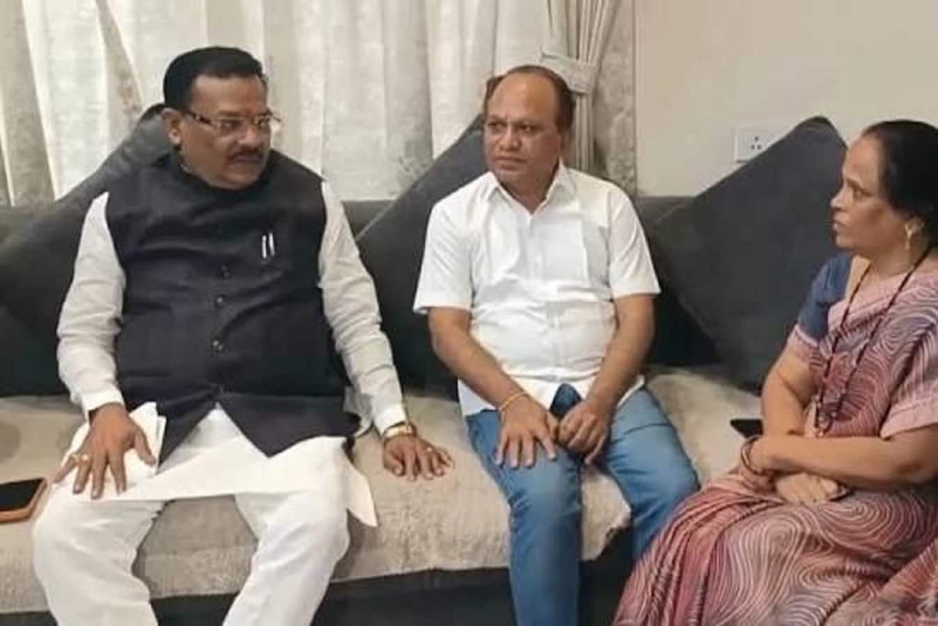 Maharashtra Minister Sanjay Shirsat Met The Parents Of CJP Founder